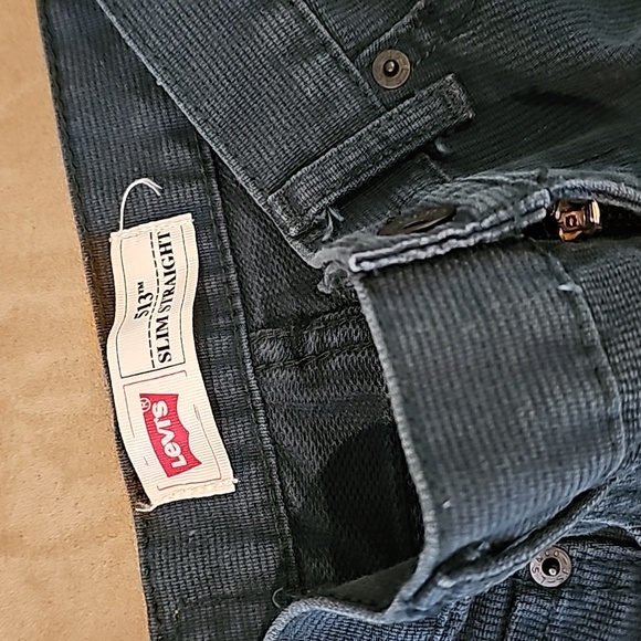 Levi's boys green textured jeans size 10 reg look like new - Picture 2 of 7